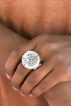 Load image into Gallery viewer, Paparazzi Ring - Fine and DANDELION - Silver

