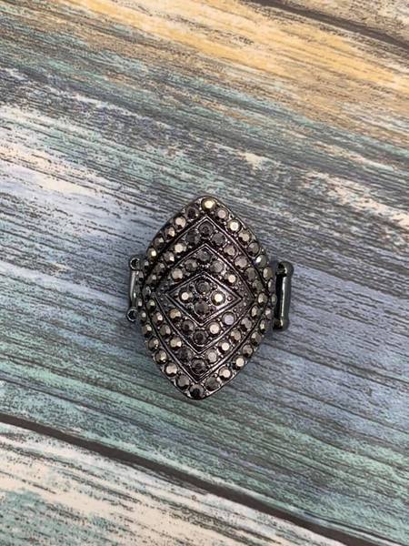 Paparazzi Ring - Plead GLITZY - Black