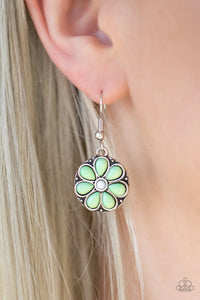 Paparazzi Earring - MARIGOLD Rush - Green