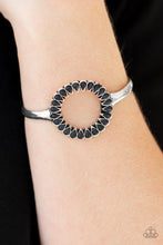 Load image into Gallery viewer, Paparazzi Bracelet - Divinely Desert - Black
