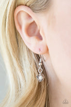 Load image into Gallery viewer, Paparazzi Necklace - Modernly Majestic - Silver
