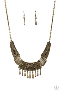 Paparazzi Necklace - STEER It Up - Brass