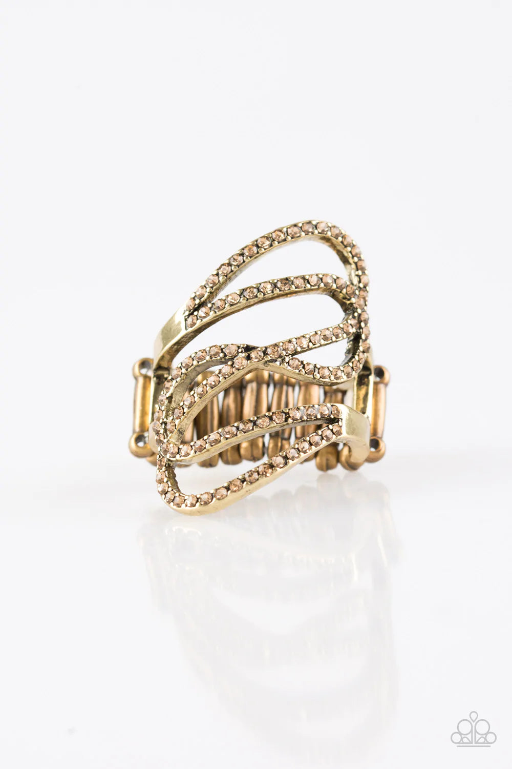 Paparazzi Ring - Chasing Starlight - Brass