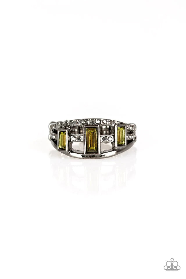 Paparazzi Ring - Noble Nova - Green