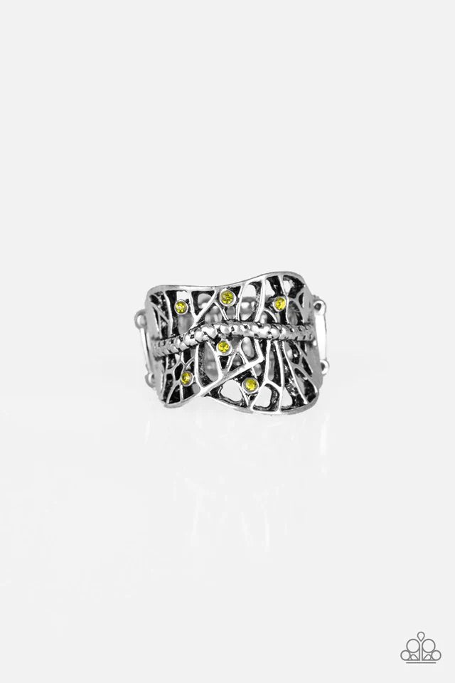 Paparazzi Ring - Stage Struck - Green