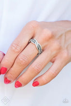 Load image into Gallery viewer, Paparazzi Ring - Texture Tango - Silver
