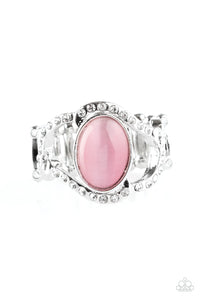 Paparazzi Ring - Moulin Moon - Pink