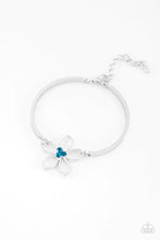 Load image into Gallery viewer, Paparazzi Bracelet - Hibiscus Hipster - Blue
