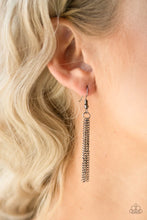 Load image into Gallery viewer, Paparazzi Necklace - Swank Bank - Black
