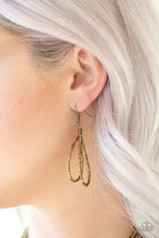 Load image into Gallery viewer, Paparazzi Necklace - Knotted Knockout - Brass
