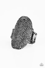 Load image into Gallery viewer, Paparazzi Ring - Record-Breaking Ripple - Black
