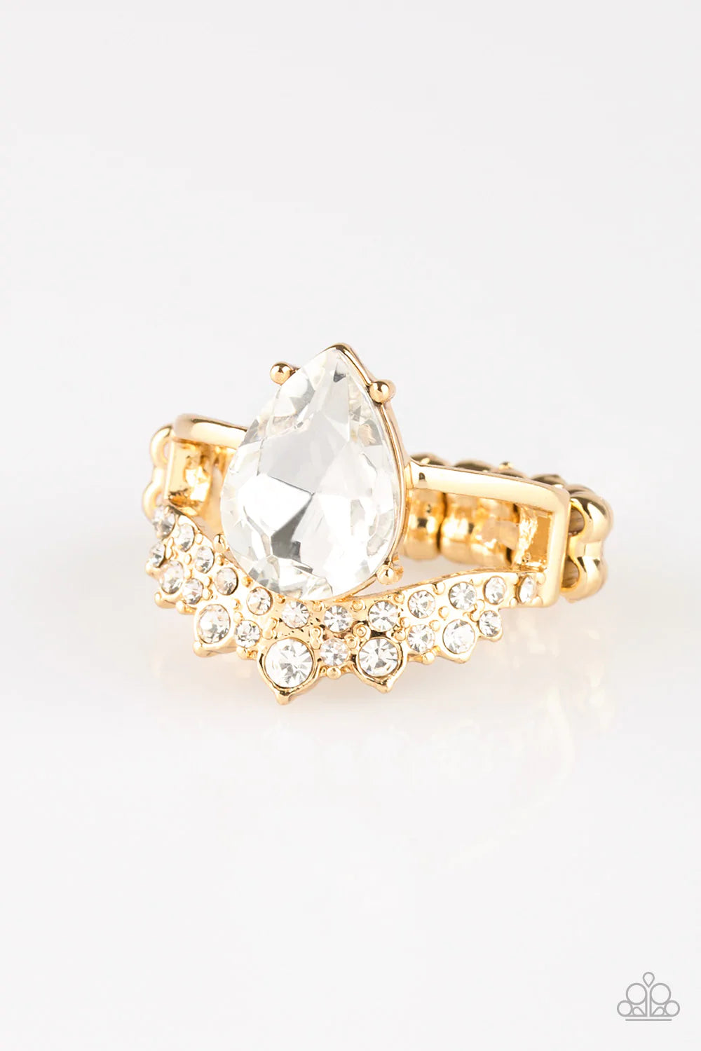 Paparazzi Ring - If The Crown Fits - Gold