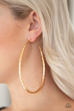 Load image into Gallery viewer, Paparazzi Earring - Fleek All Week - Gold
