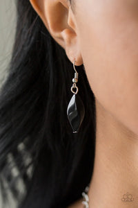 Paparazzi Necklace - Venturous Vibes - Black