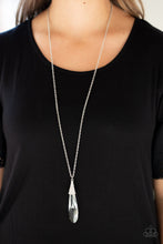 Load image into Gallery viewer, Paparazzi Necklace - Jaw-Droppingly Jealous - White
