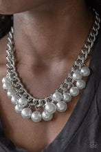 Load image into Gallery viewer, Paparazzi Necklace - Get Off My Runway - Silver
