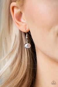 Paparazzi Necklace - Modern Girl Glam - Silver