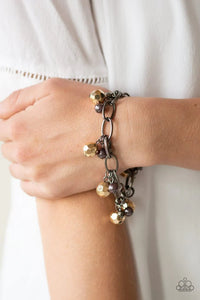 Paparazzi Bracelet - Make Do In Malibu - Multi