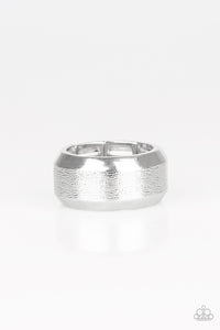 Paparazzi Ring - Checkmate - Silver