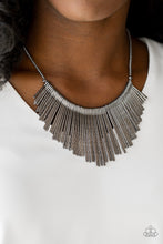 Load image into Gallery viewer, Paparazzi Necklace - Metallic Mane - Black
