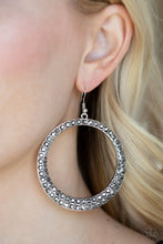 Load image into Gallery viewer, Paparazzi Earring - So Demanding - Silver
