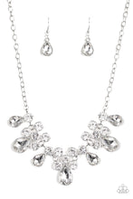 Load image into Gallery viewer, Paparazzi Necklace - Debutante Drama - White
