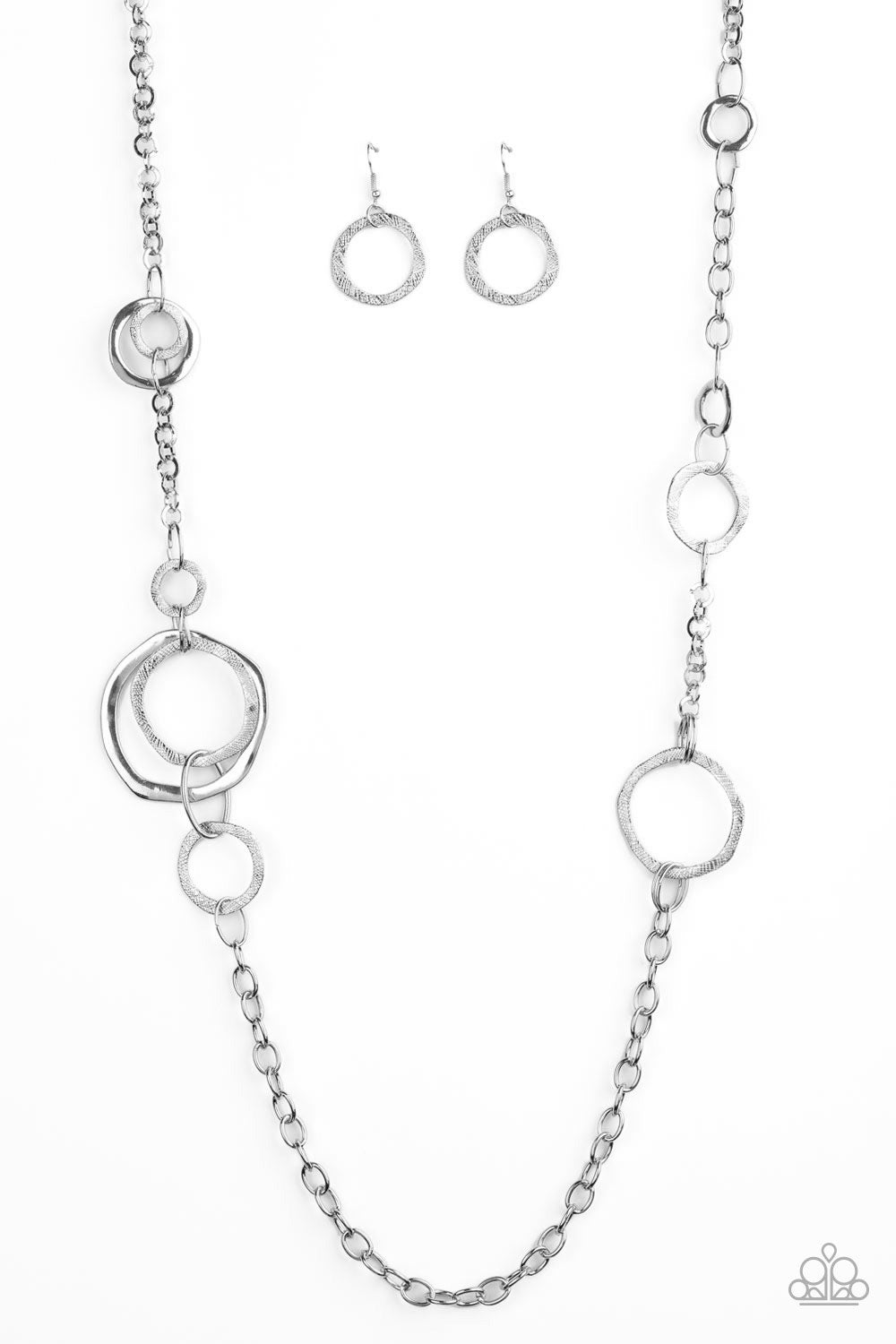 Paparazzi Necklace - Amped Up Metallics - Silver