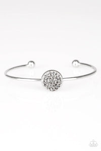 Paparazzi Bracelet - Modern Day Diva - Silver