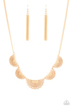 Load image into Gallery viewer, Paparazzi Necklace - Fanned Out Fashion - Gold

