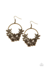 Load image into Gallery viewer, Paparazzi Earring -Eden Essence - Brass
