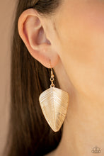 Load image into Gallery viewer, Paparazzi Earring -One Of The Flock - Gold
