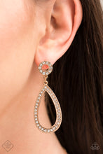 Load image into Gallery viewer, Paparazzi Earring -Regal Revival - Gold

