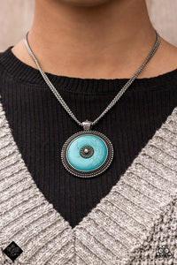 Paparazzi Necklace - EPICENTER of Attention - Blue