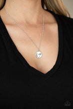Load image into Gallery viewer, Paparazzi Necklace - Hold On To Hope - Silver
