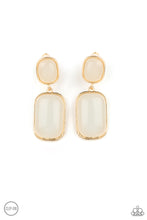 Load image into Gallery viewer, Paparazzi Earring - Meet Me At The Plaza - Gold
