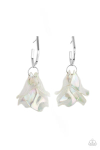 Paparazzi Earring - Jaw-Droppingly Jelly - Silver
