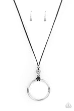 Load image into Gallery viewer, Paparazzi Necklace - BLING Into Focus - Black
