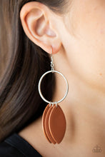 Load image into Gallery viewer, Paparazzi Earring - Leafy Laguna - Brown
