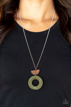 Load image into Gallery viewer, Paparazzi Necklace - Homespun Stylist - Green
