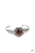 Load image into Gallery viewer, Paparazzi Bracelet - Extravagantly Enchanting - Brown

