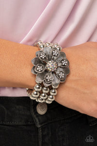Paparazzi Bracelet - Botanical Bravado - Multi