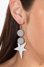 Load image into Gallery viewer, Paparazzi Earring - Star Bizarre - Silver
