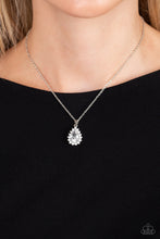 Load image into Gallery viewer, Paparazzi Necklace - A Guiding SOCIALITE - White
