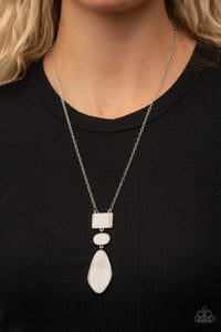 Paparazzi Necklace - Hidden Cove - White