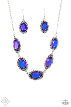 Load image into Gallery viewer, Paparazzi Necklace - Regal Renaissance - Multi

