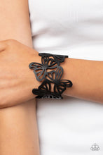 Load image into Gallery viewer, Paparazzi Bracelet - Butterfly Breeze - Black
