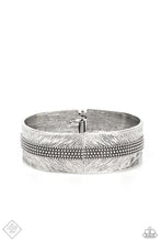 Load image into Gallery viewer, Paparazzi Bracelet - Rancho Refinement - Silver
