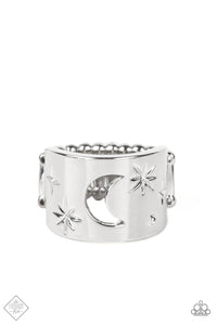 Paparazzi Ring - Lunar Levels - Silver