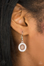 Load image into Gallery viewer, Paparazzi Earring -A La MOD - Brown
