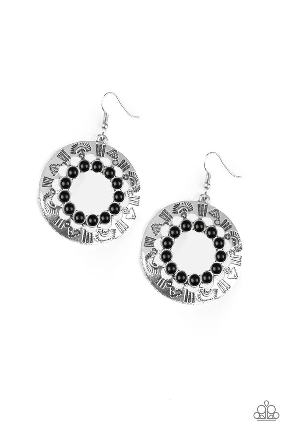 Paparazzi Earring - Organically Omega - Black
